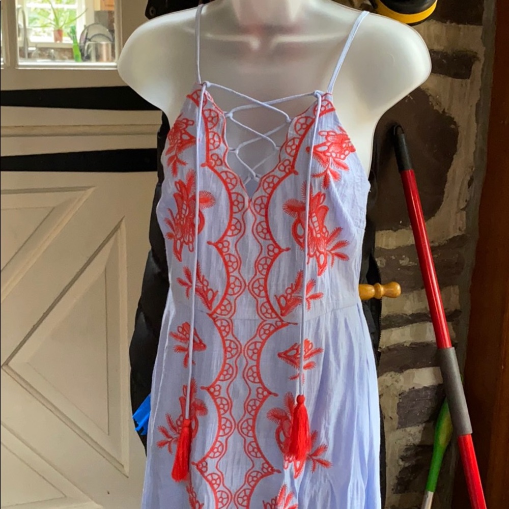 Long summer dress with cross detailing